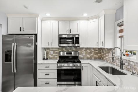 53 Winthrop Road Monroe NJ 08831
