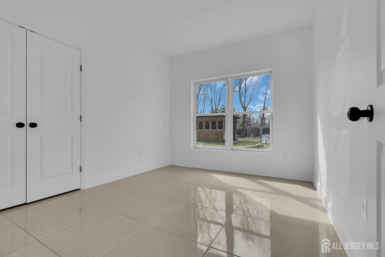 86 Fernwood Drive Piscataway NJ 08854