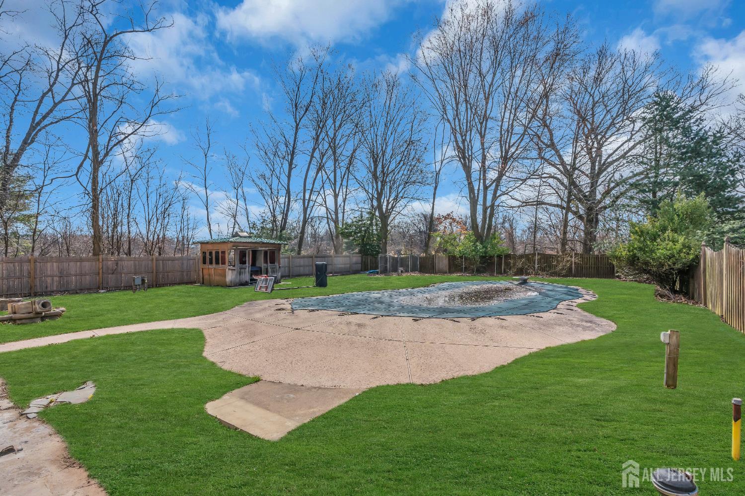 86 Fernwood Drive Piscataway NJ 08854