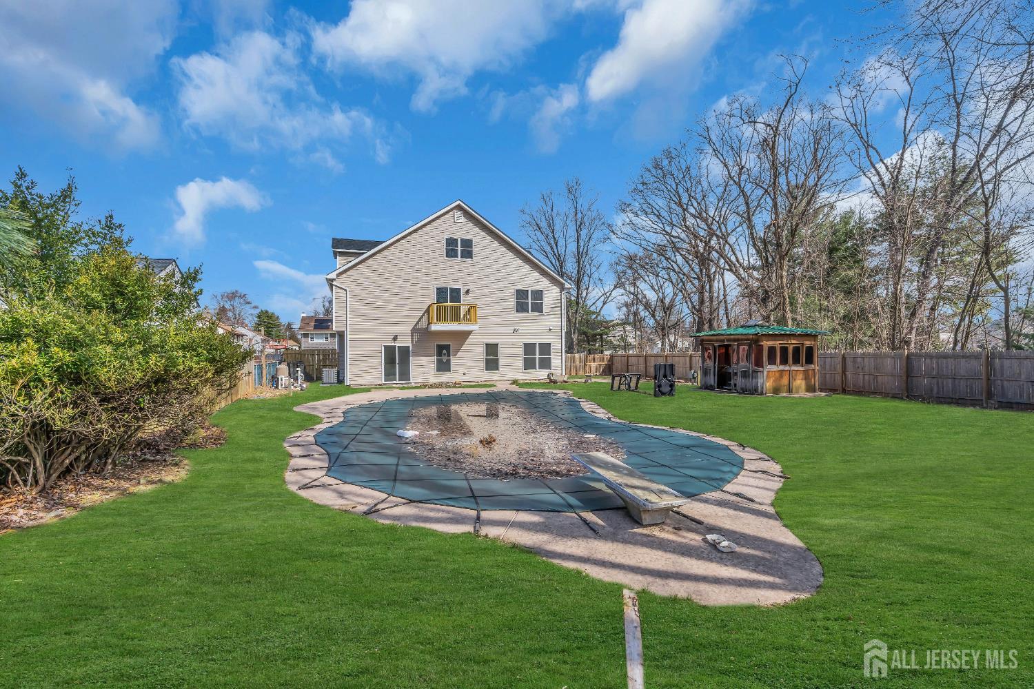86 Fernwood Drive Piscataway NJ 08854