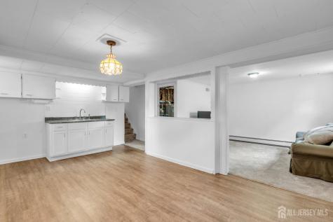104 Tracy Drive Fords NJ 08863