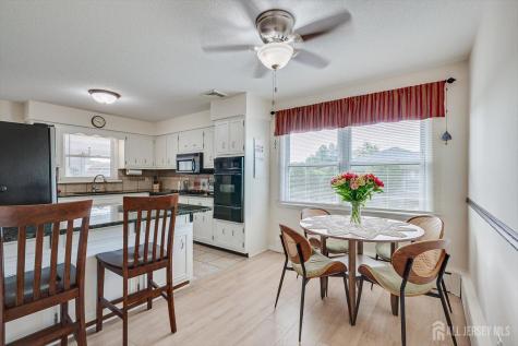 736 Harrell Avenue Woodbridge Proper NJ 07095