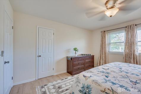 736 Harrell Avenue Woodbridge Proper NJ 07095