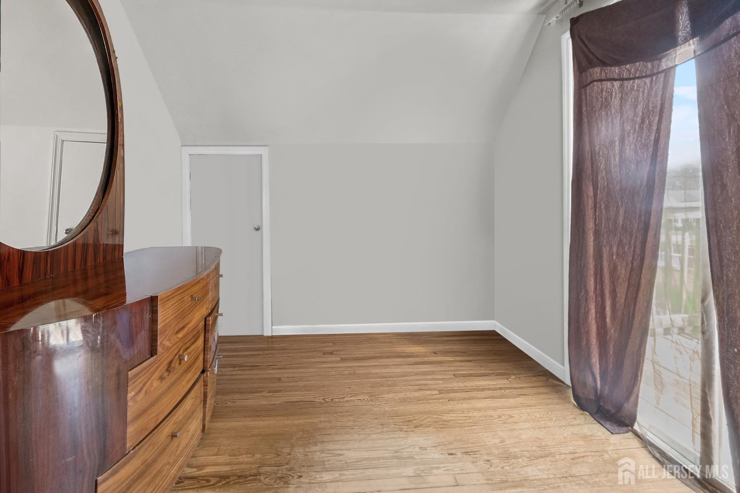 192-194 Deans Lane South Brunswick NJ 08852