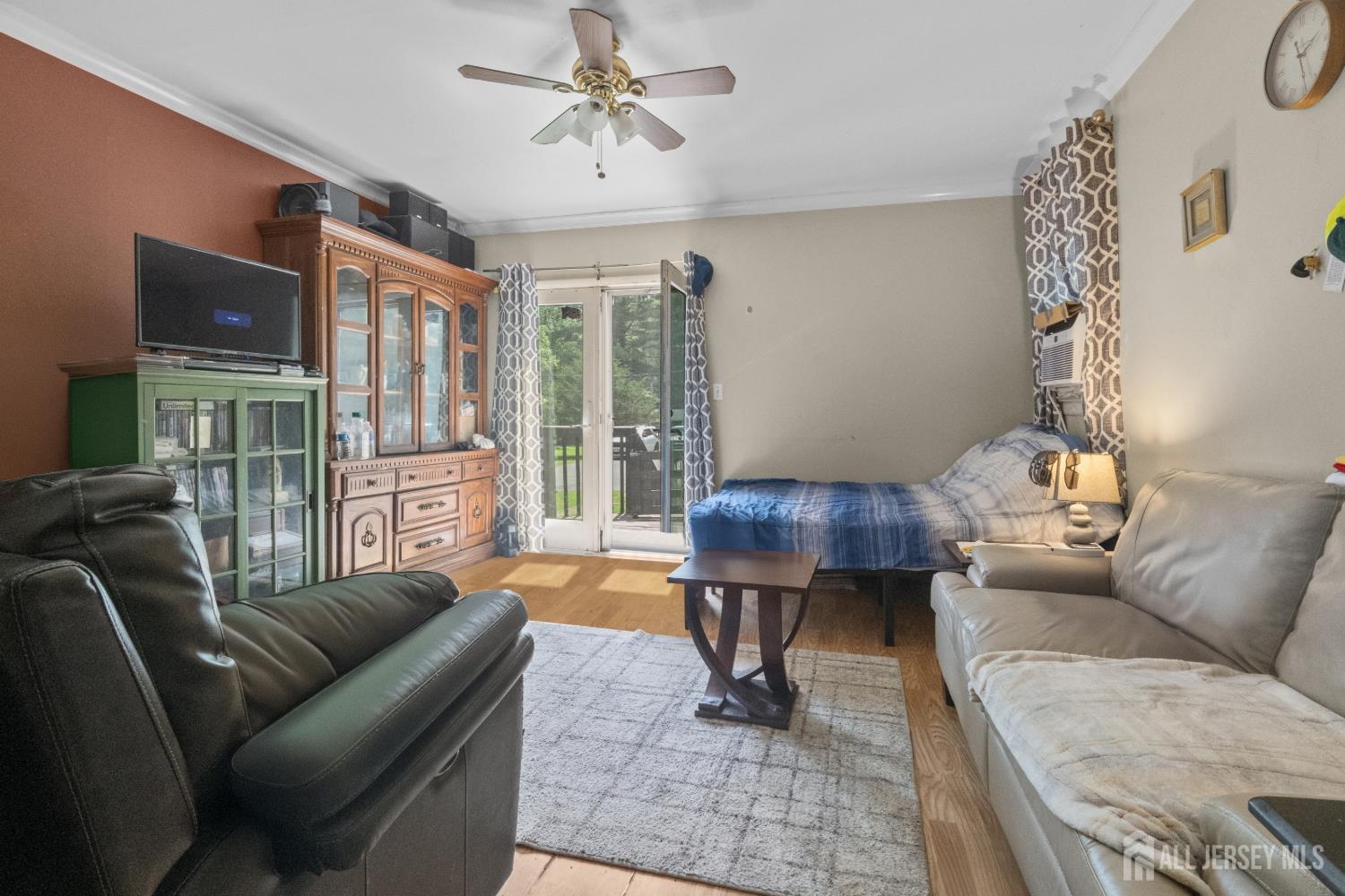 192-194 Deans Lane South Brunswick NJ 08852
