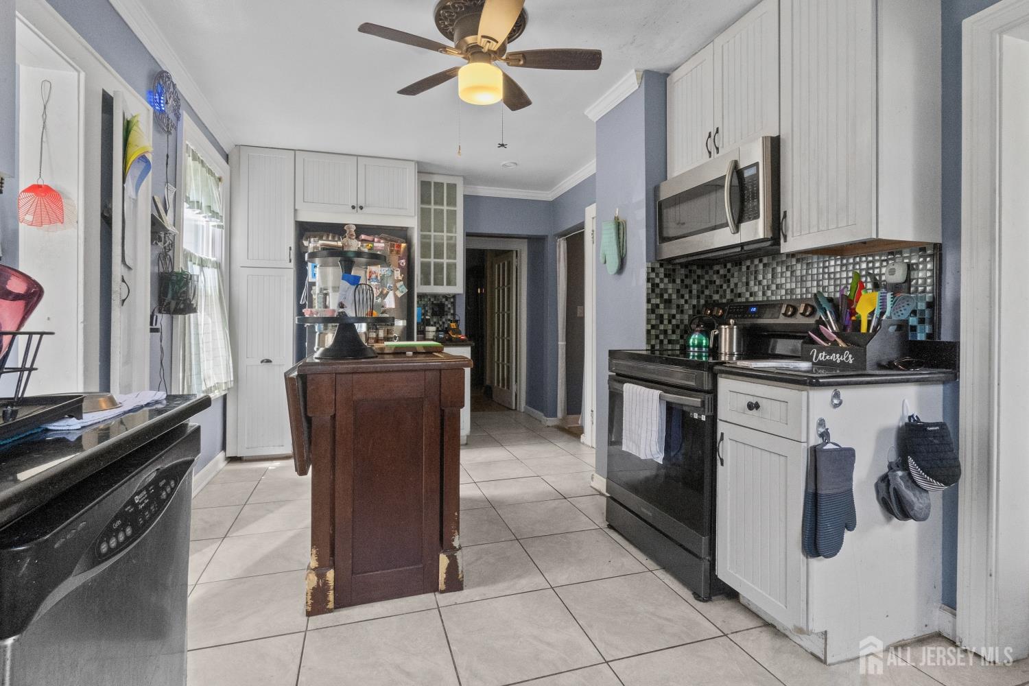 192-194 Deans Lane South Brunswick NJ 08852