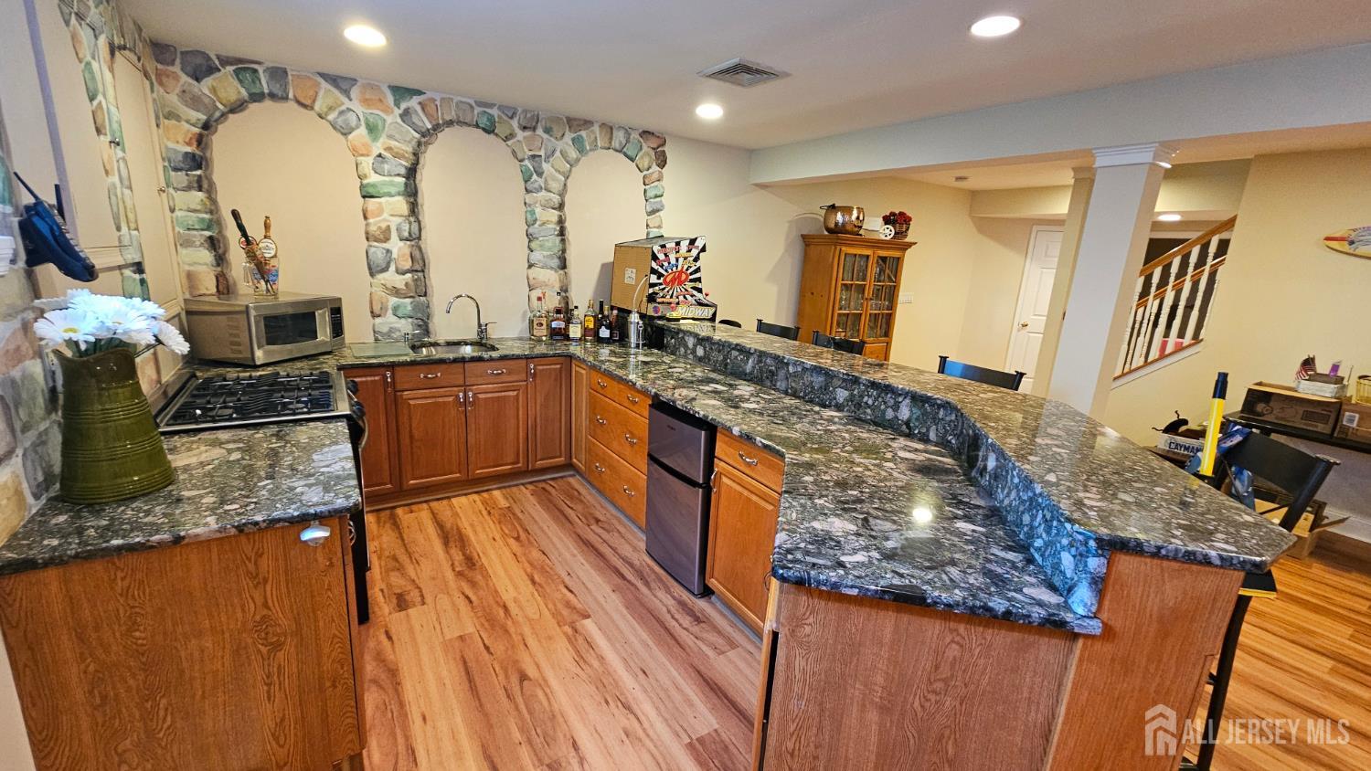 5 Tree Farm Road South Brunswick NJ 08852