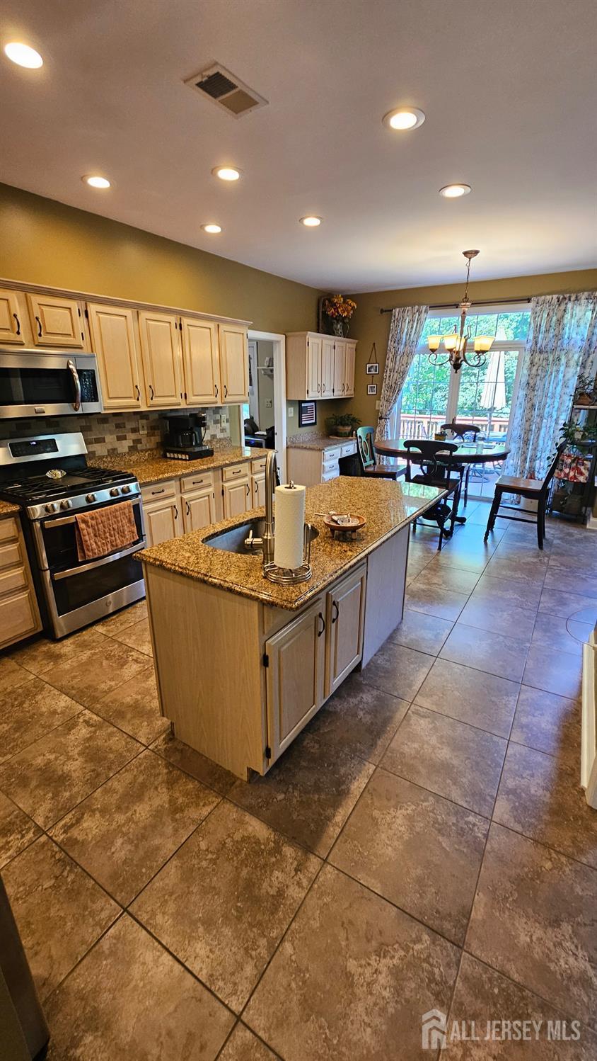 5 Tree Farm Road South Brunswick NJ 08852