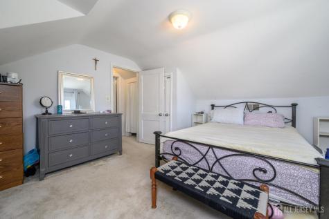 49 Colonial Drive Clark NJ 07066