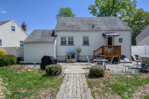 49 Colonial Drive Clark NJ 07066