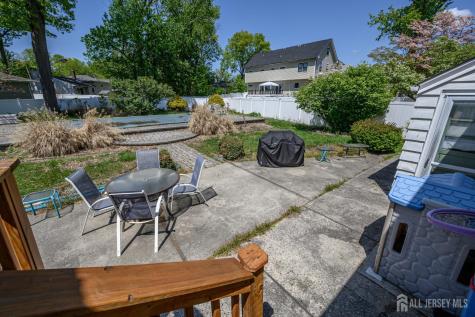 49 Colonial Drive Clark NJ 07066