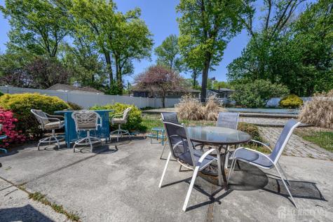 49 Colonial Drive Clark NJ 07066