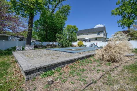49 Colonial Drive Clark NJ 07066