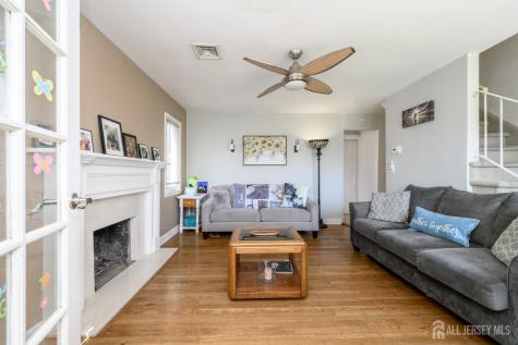 49 Colonial Drive Clark NJ 07066