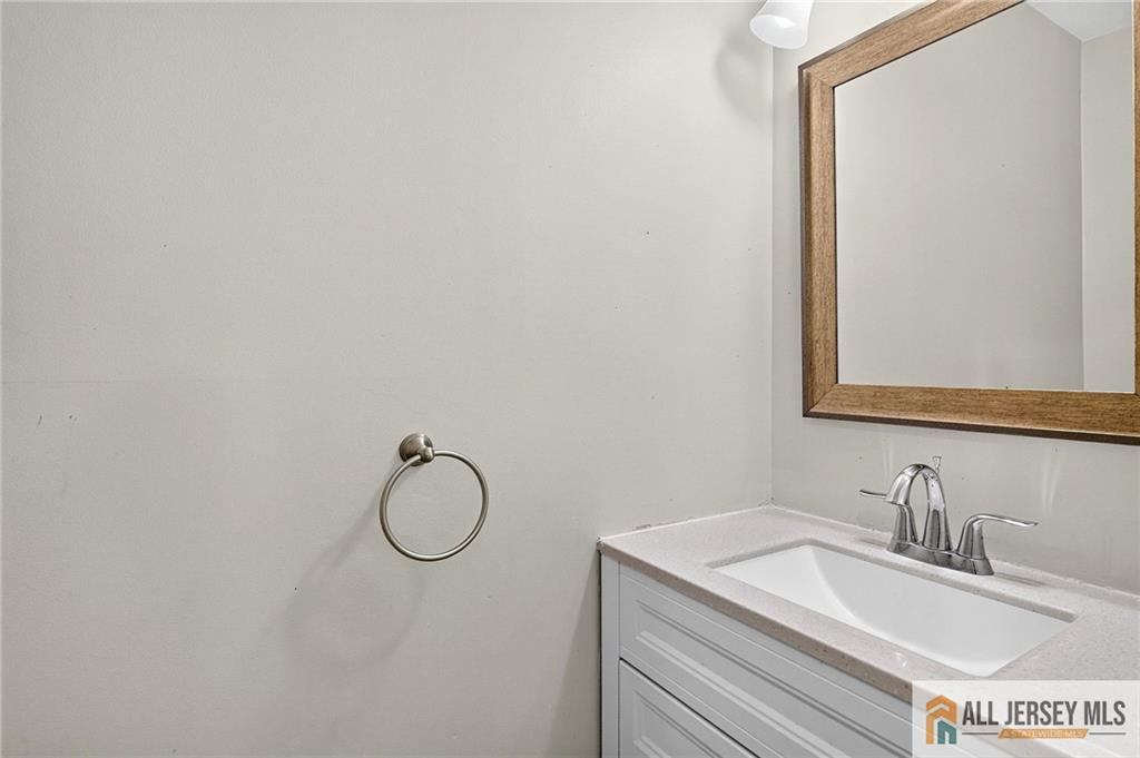 4 Quincy Circle South Brunswick NJ 08810
