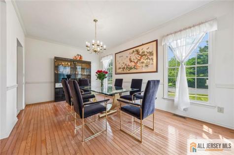 2 Chamberlin Court Cranbury NJ 08512