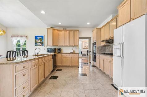 2 Chamberlin Court Cranbury NJ 08512