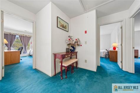 2 Chamberlin Court Cranbury NJ 08512
