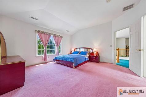 2 Chamberlin Court Cranbury NJ 08512