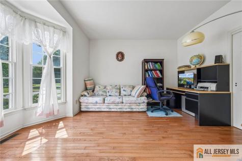 2 Chamberlin Court Cranbury NJ 08512