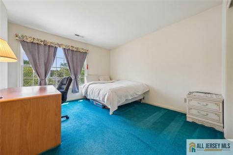 2 Chamberlin Court Cranbury NJ 08512
