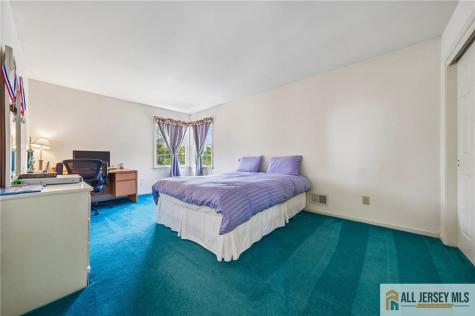 2 Chamberlin Court Cranbury NJ 08512