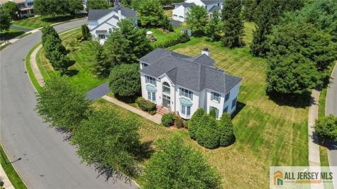 2 Chamberlin Court Cranbury NJ 08512