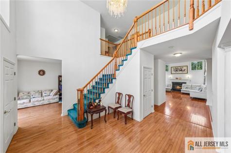 2 Chamberlin Court Cranbury NJ 08512
