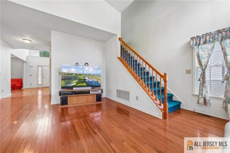 2 Chamberlin Court Cranbury NJ 08512