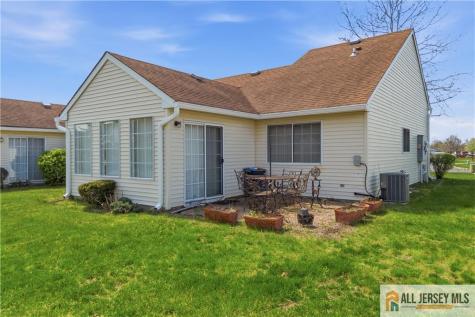 853 Ardmore Road Monroe NJ 08831