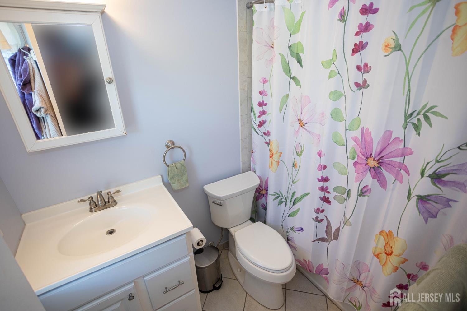 18 Pero Court Sayreville NJ 08872
