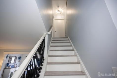 18 Pero Court Sayreville NJ 08872