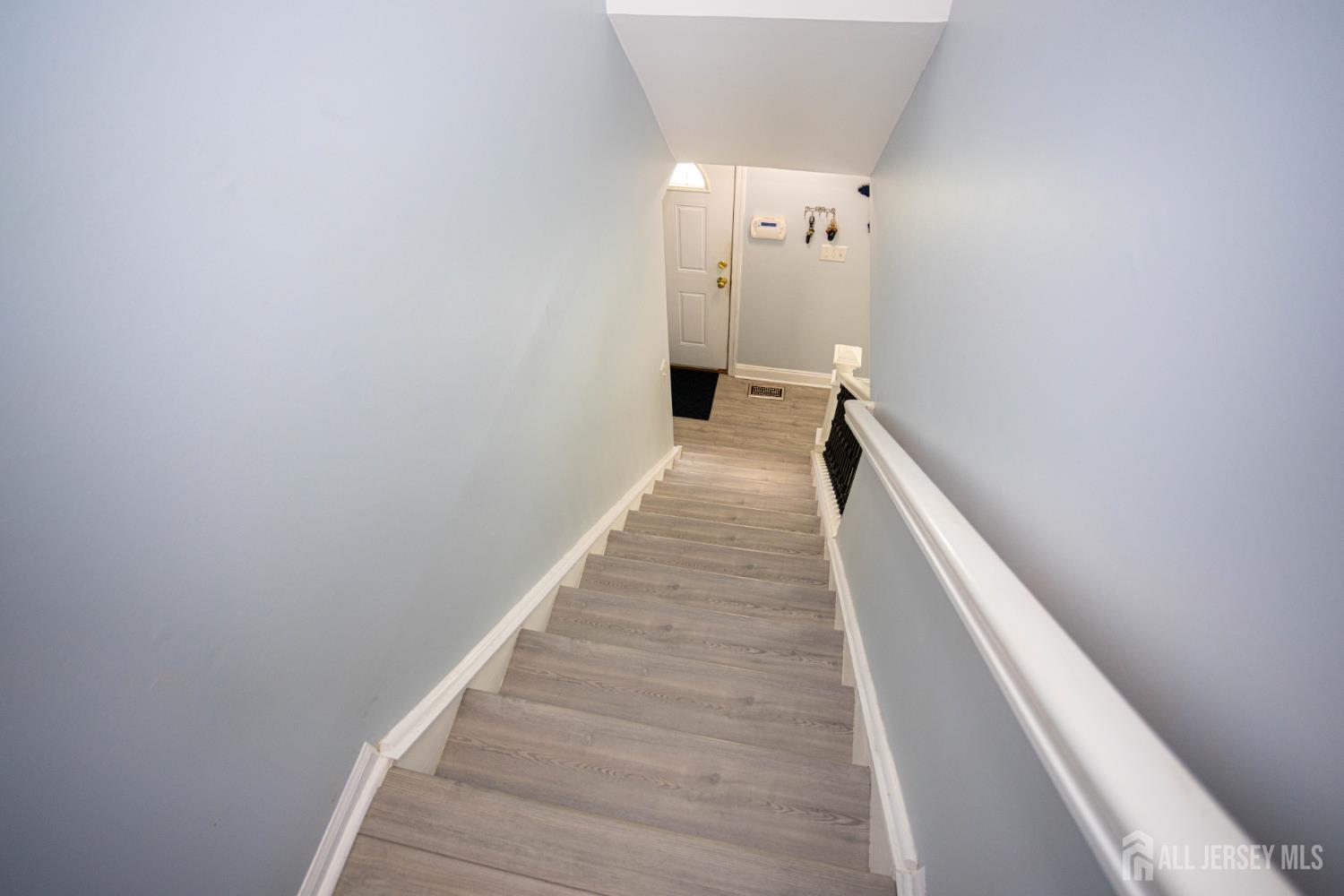 18 Pero Court Sayreville NJ 08872