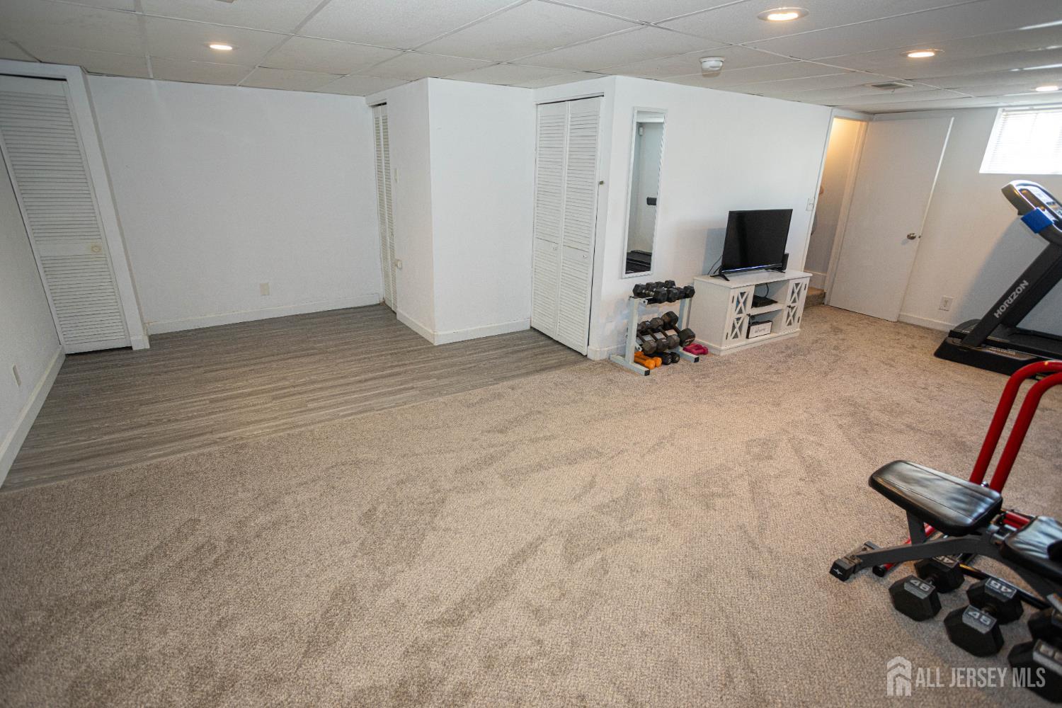 18 Pero Court Sayreville NJ 08872