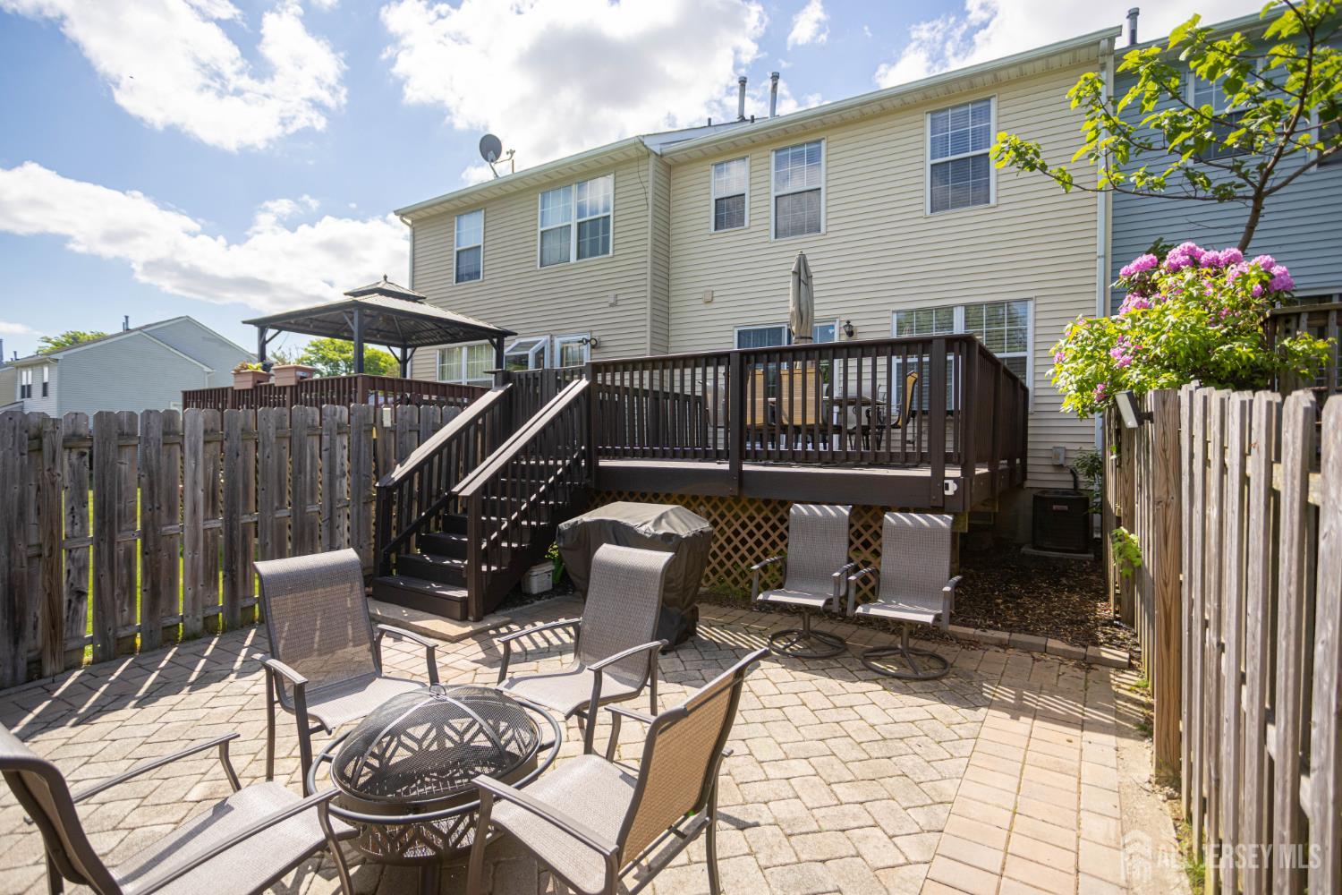 18 Pero Court Sayreville NJ 08872