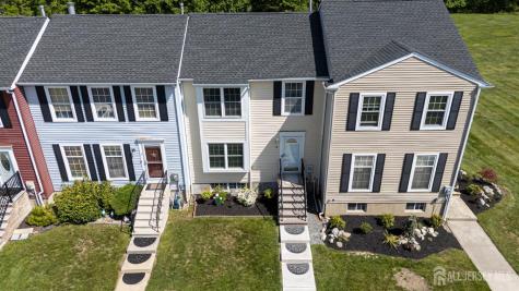 18 Pero Court Sayreville NJ 08872