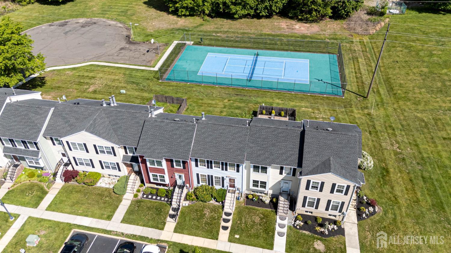 18 Pero Court Sayreville NJ 08872