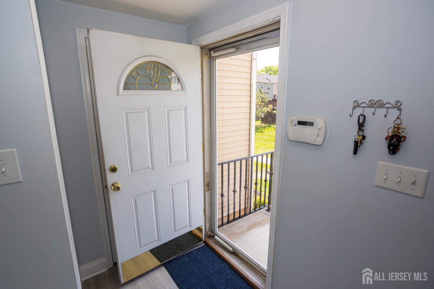 18 Pero Court Sayreville NJ 08872