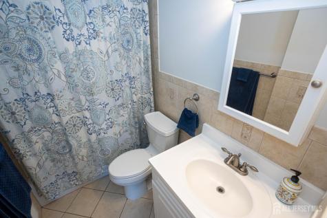 18 Pero Court Sayreville NJ 08872