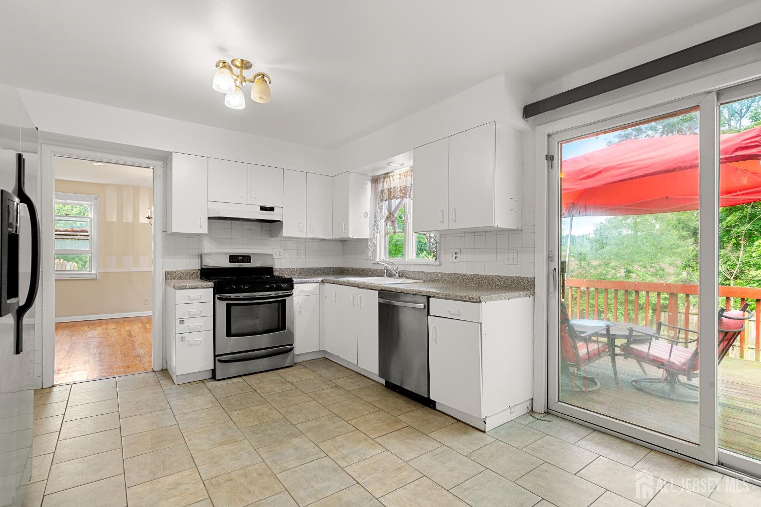 29 Devonshire Terrace West Orange NJ 07052