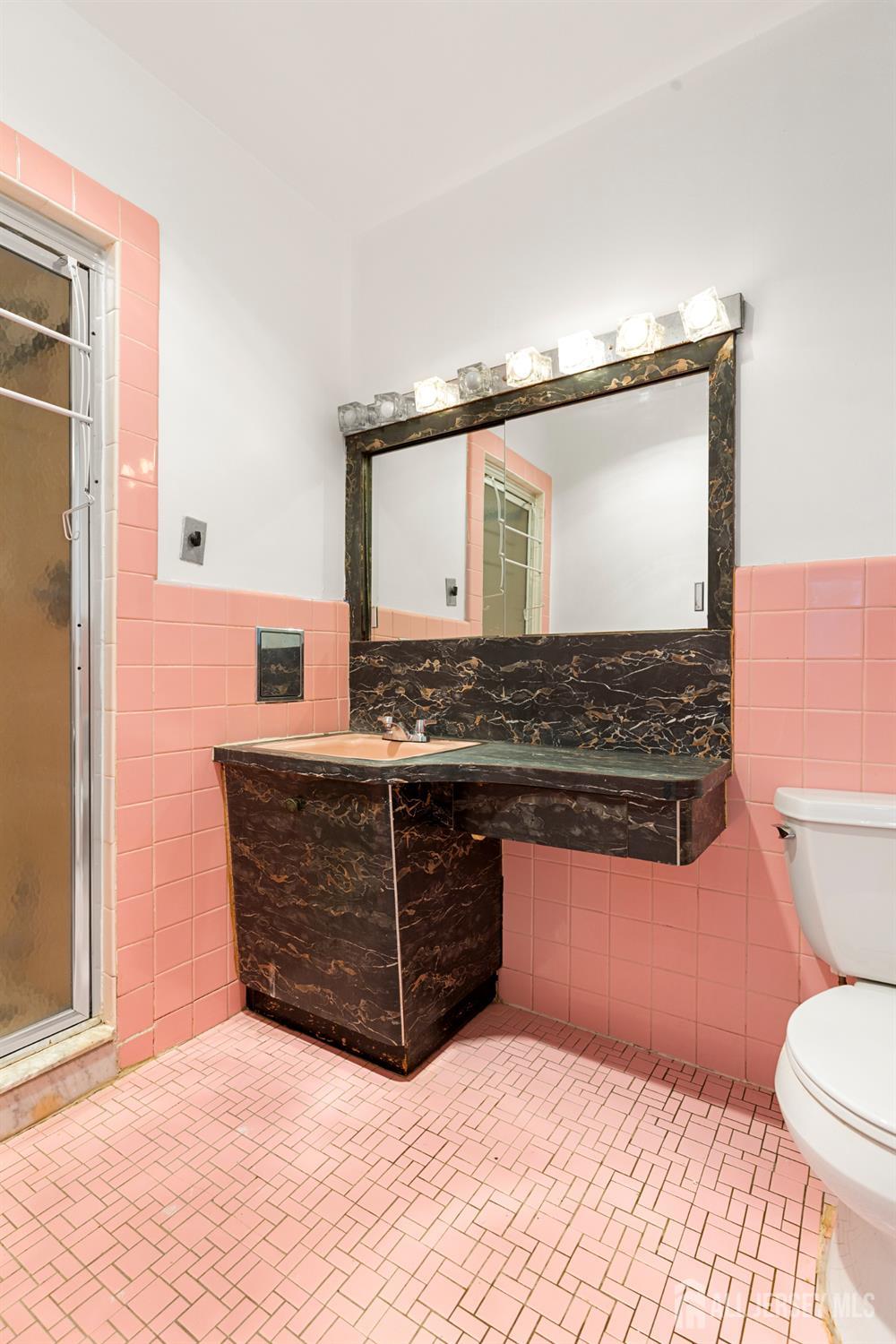29 Devonshire Terrace West Orange NJ 07052