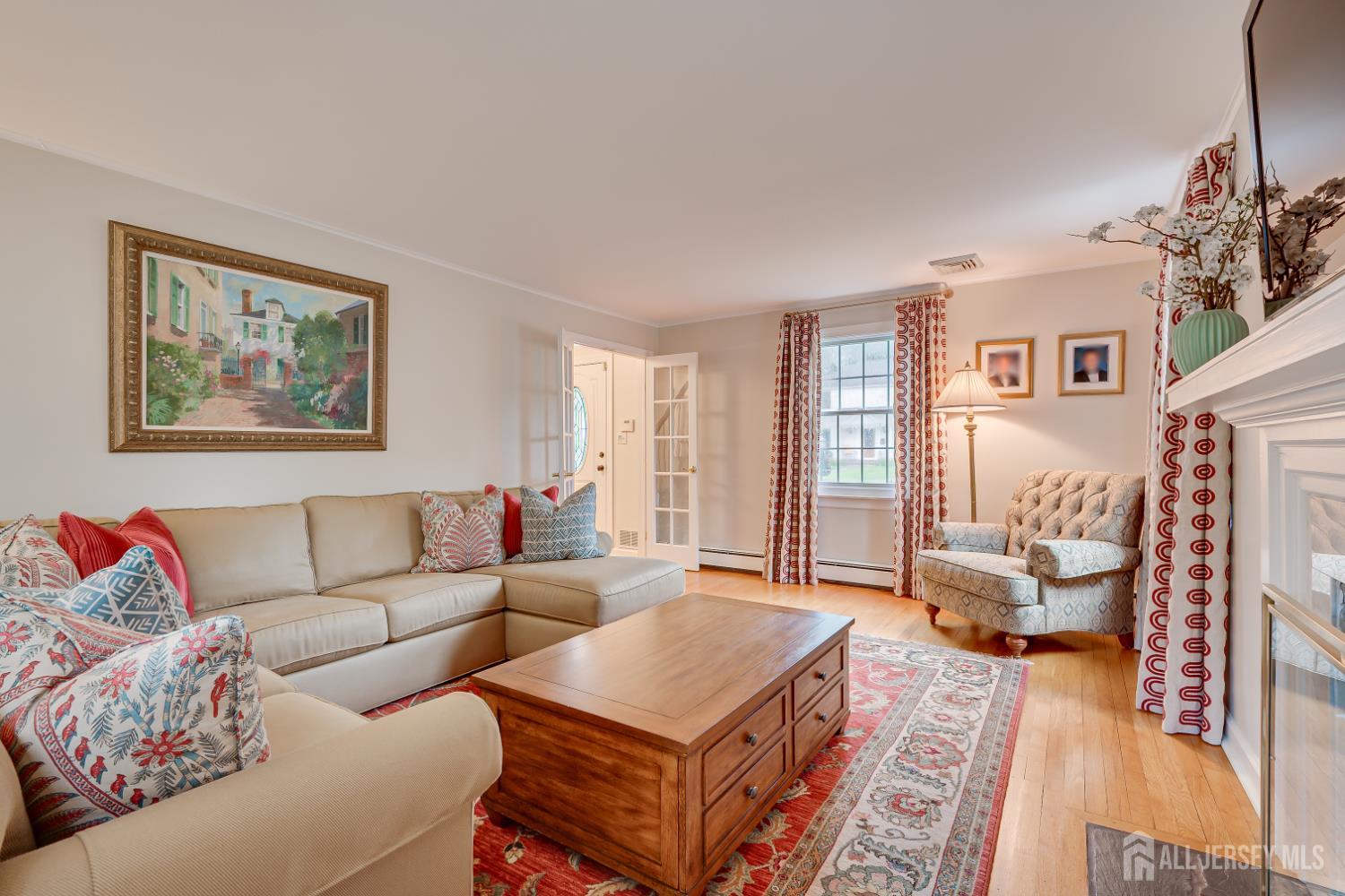 11 Cape Court Metuchen NJ 08840