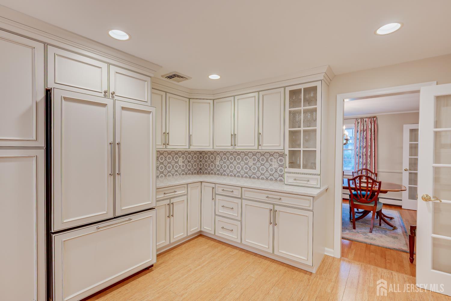 11 Cape Court Metuchen NJ 08840