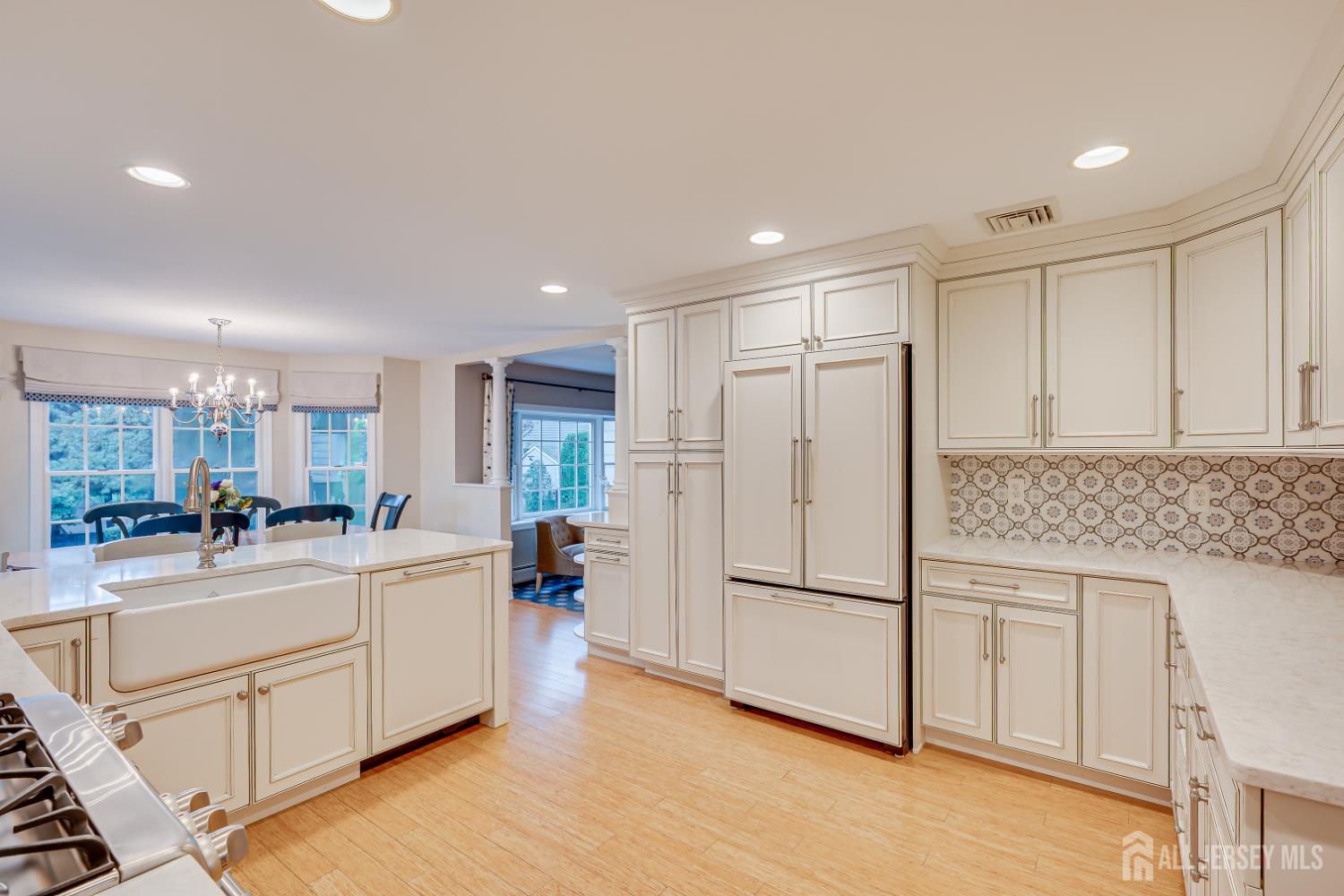 11 Cape Court Metuchen NJ 08840