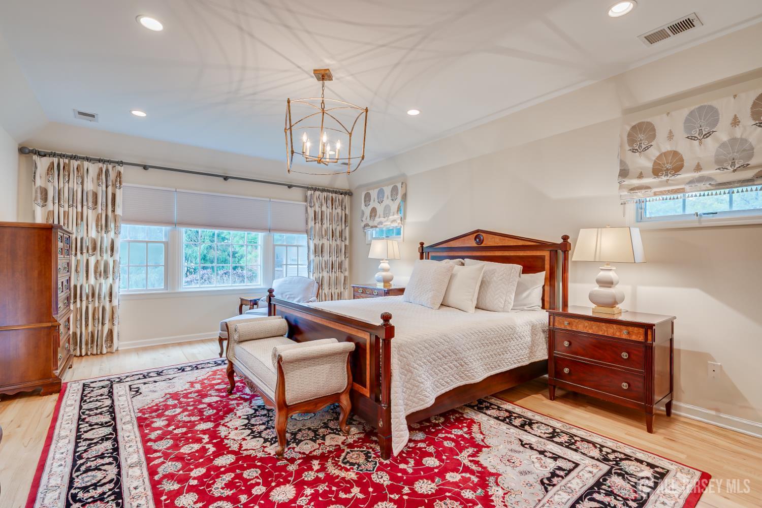 11 Cape Court Metuchen NJ 08840