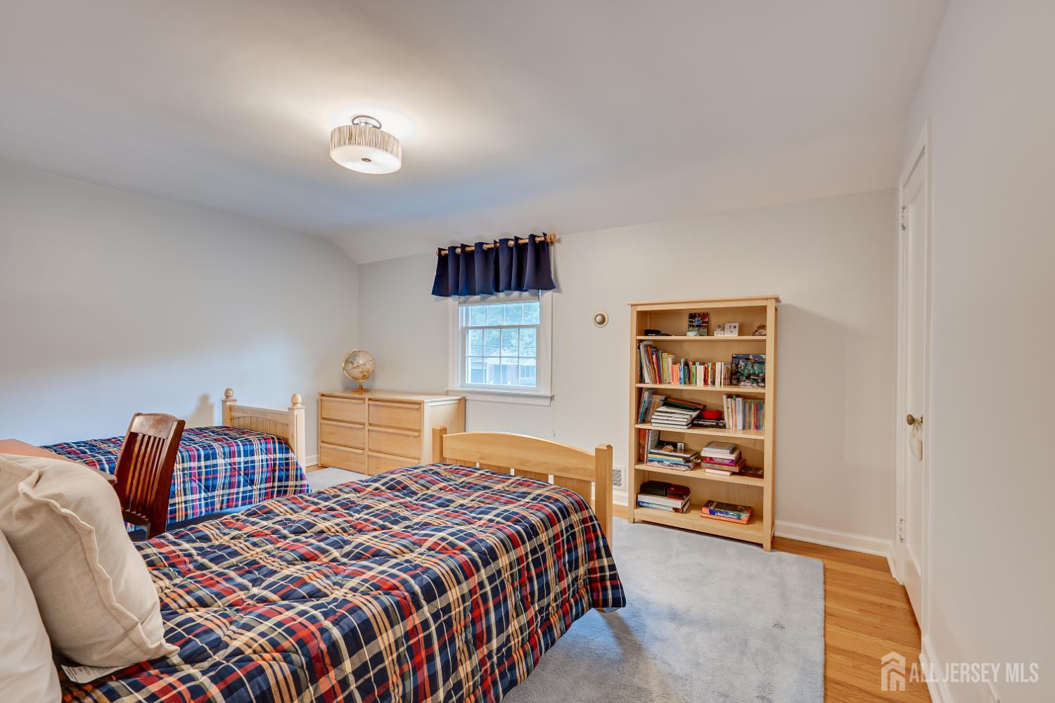 11 Cape Court Metuchen NJ 08840