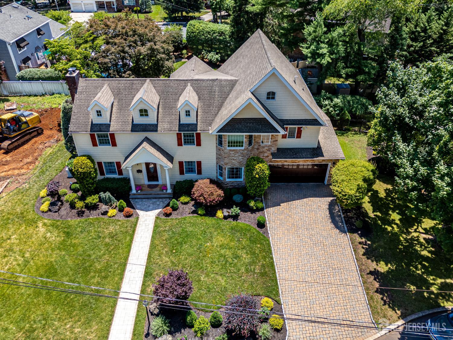 11 Cape Court Metuchen NJ 08840