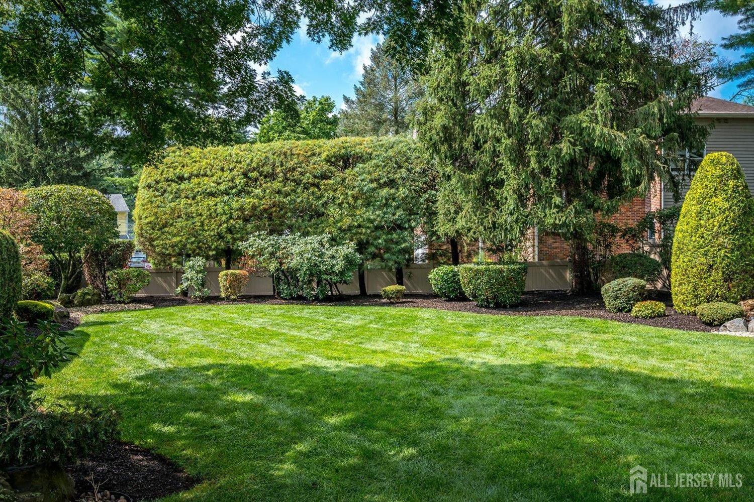 11 Cape Court Metuchen NJ 08840