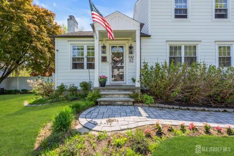 52 Thomas Avenue Shrewsbury Boro NJ 07702