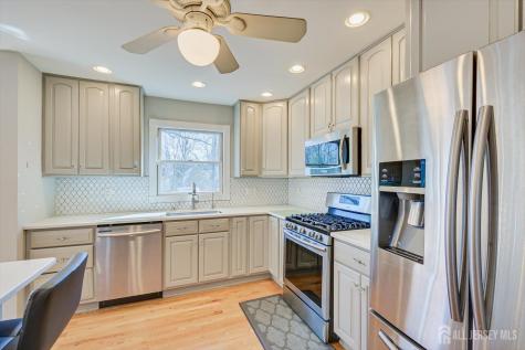 1 Sandalwood Drive Edison NJ 08820